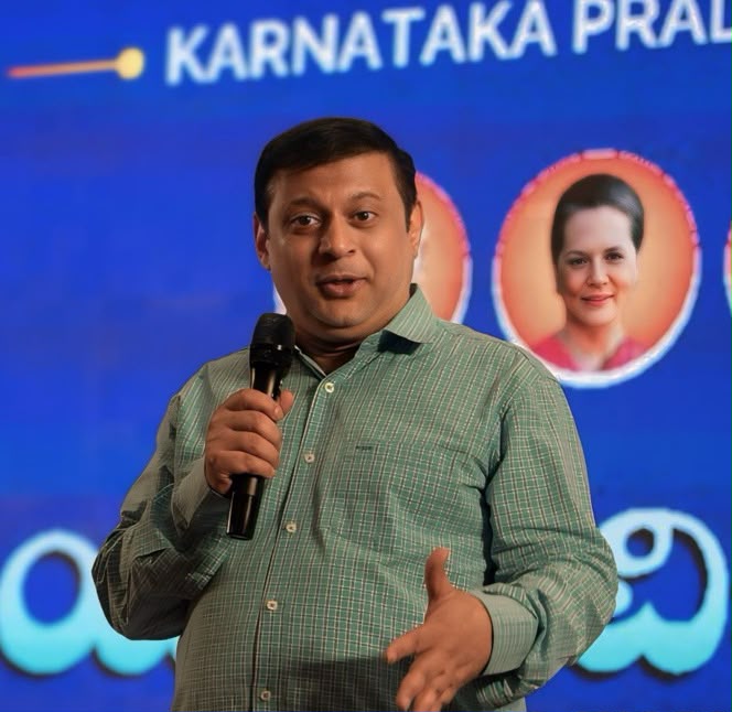 Deepak Thimaya speaking at a Karnataka Pradesh Congress Committee event